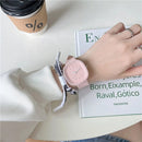 Anneliese – Modische Uhr mit quadratischem Zifferblatt und verstellbarem Armband