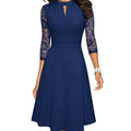 Clara - Lässige schmale Passform Kleid mit Rundhalsausschnitt und Flare Swing Lange Ärmel
