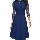 Clara - Lässige schmale Passform Kleid mit Rundhalsausschnitt und Flare Swing Lange Ärmel